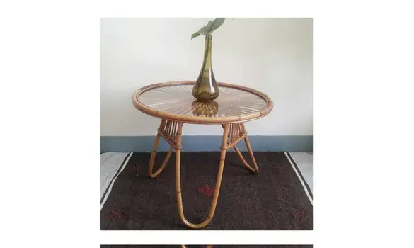 Table rotin et verre