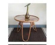 Table rotin et verre