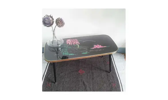 Table basse pieds compas