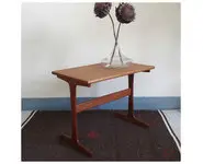 Table d'appoint scandinave