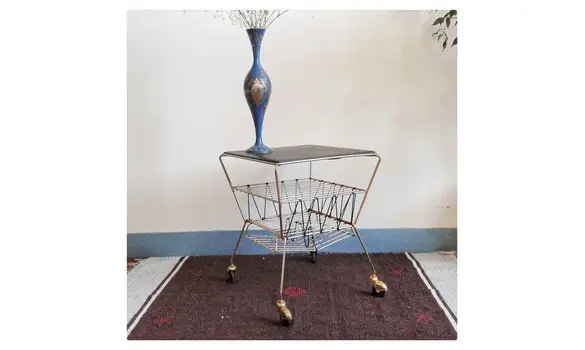 Desserte porte revues