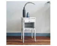 Table de chevet patinée