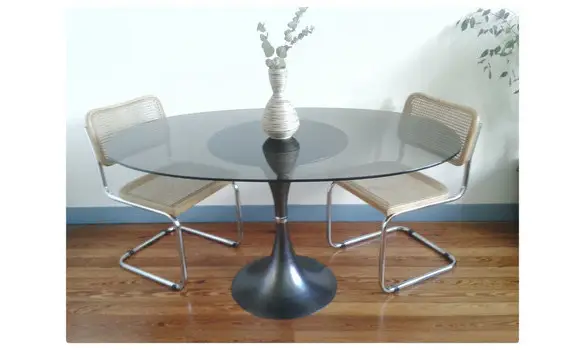 Table tulipe 70's