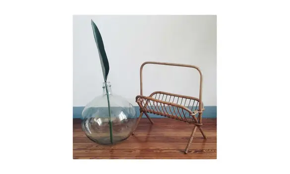 Porte magazines en rotin