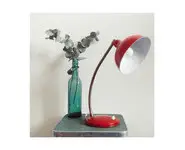 Lampe de bureau rouge