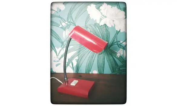 Lampe vintage rouge