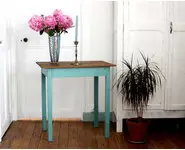 Table en bois patinée