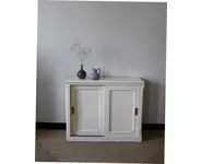 Buffet à portes coulissantes