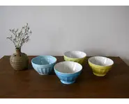 Lot de bols colorés vintage