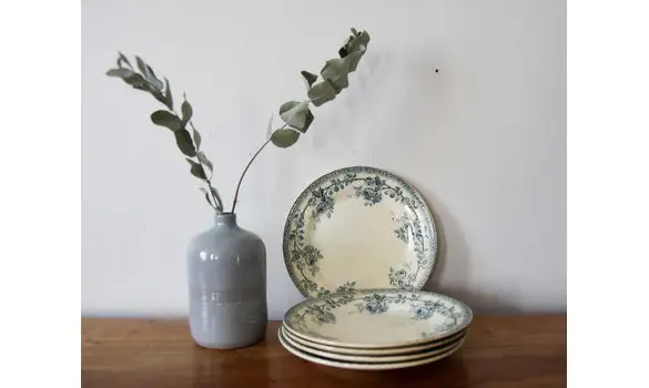 Lot d'assiettes anciennes