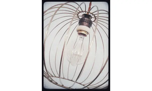 Suspension "cage dorée"