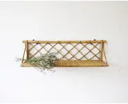 Etagère en rotin vintage