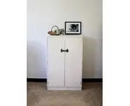 Armoire enfant vintage