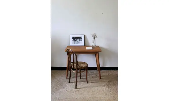 Table de jeu style scandinave