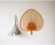 Eventail décoratif vintage