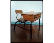 Bureau d'écolier style indus