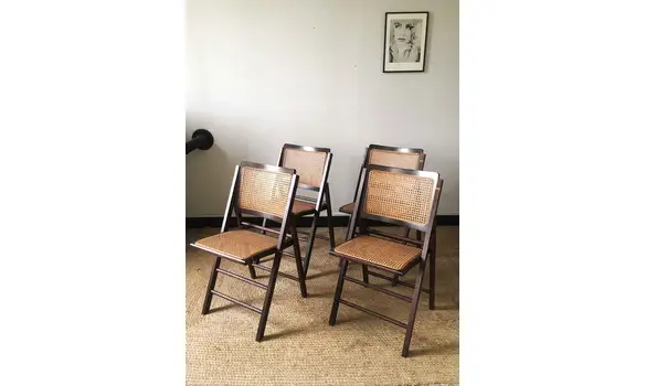 Lot de 4 chaises cannées