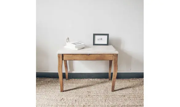 Table d'appoint patinée