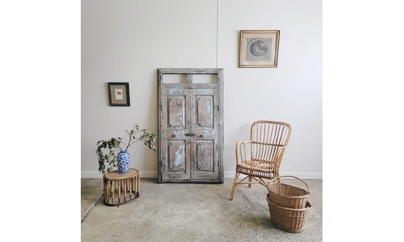 Porte ancienne patinée